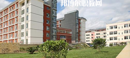 黔南民族職業(yè)技術(shù)學(xué)院(中職部)2020年報(bào)名條件、招生要求、招生對(duì)象