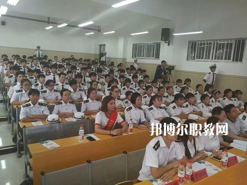 河南省經(jīng)濟(jì)技術(shù)中等職業(yè)學(xué)校2021年報名條件、招生要求、招生對象