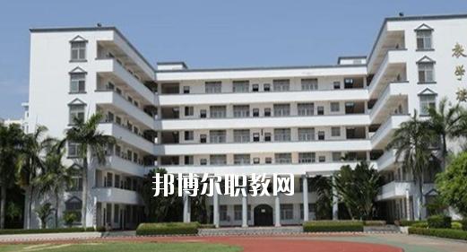 蚌埠汽車(chē)工程學(xué)校怎么樣、好不好