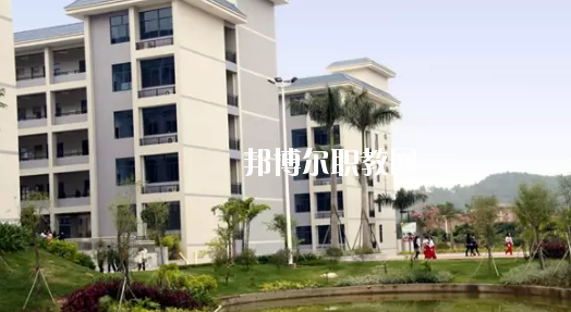 惠州商貿(mào)旅游高級(jí)職業(yè)技術(shù)學(xué)校2020年學(xué)費(fèi)、收費(fèi)多少