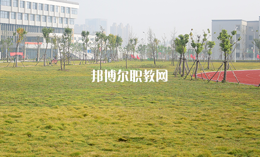 安徽蚌埠技師學(xué)院2020年學(xué)費(fèi)、收費(fèi)多少