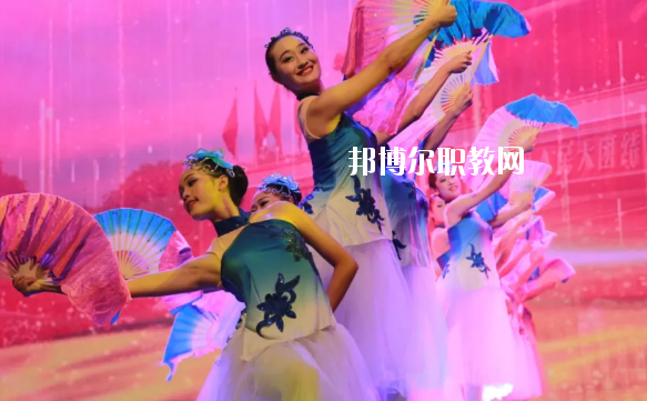 惠州藝術(shù)職業(yè)技術(shù)學校怎么樣、好不好