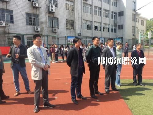 長垣縣職業(yè)中等專業(yè)學校2021年報名條件、招生要求、招生對象