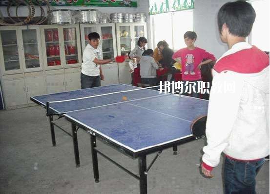 修武縣職業(yè)技術(shù)學(xué)校2021年報名條件、招生要求、招生對象