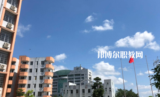 廣東南粵技工學(xué)校怎么樣、好不好