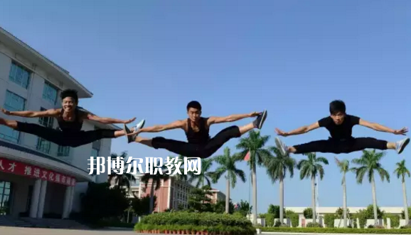 汕頭文化藝術(shù)學(xué)校2021年學(xué)費(fèi)、收費(fèi)多少