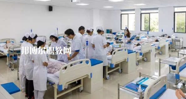 肇慶財(cái)經(jīng)中等職業(yè)學(xué)校2021年報(bào)名條件、招生要求、招生對(duì)象