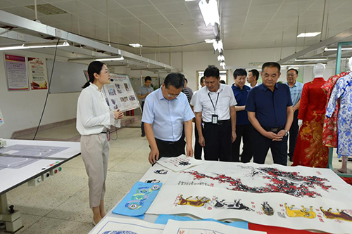 江蘇省連云港工貿(mào)高等職業(yè)技術(shù)學(xué)校2021年報(bào)名條件、招生要求、招生對(duì)象