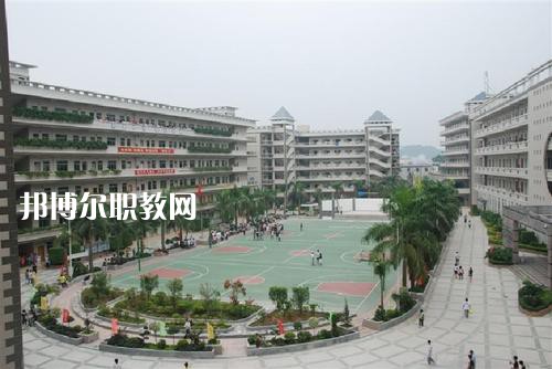 雅安航空工業(yè)聯(lián)合技工學(xué)校2021年報名條件、招生要求