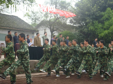 重慶市潼南縣闇公職業(yè)高級中學(xué)2021年報名條件、招生要求、招生對象