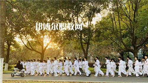 蘇州福納影視藝術(shù)學(xué)校怎么樣、好不好