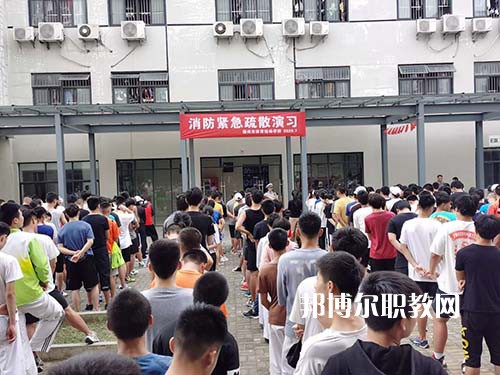 揚州市體育運動學(xué)校2021年報名條件、招生要求、招生對象