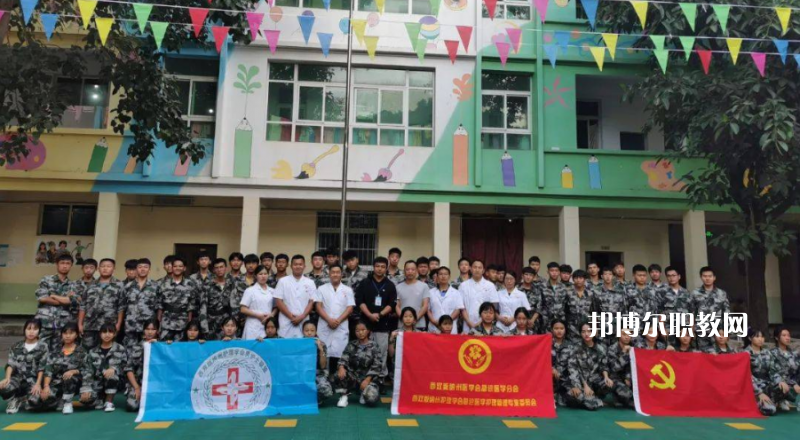 西雙版納經(jīng)濟管理職業(yè)學校2021年報名條件、招生要求、招生對象