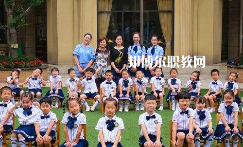 重慶2021年幼師學(xué)校有什么專(zhuān)業(yè)適合女生