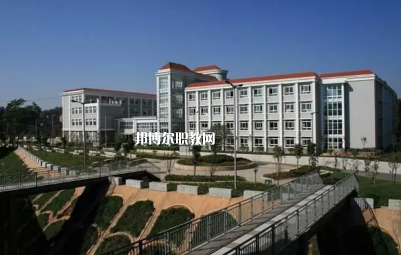 昆明官渡區(qū)職業(yè)高級中學招生辦2021年招生辦聯系電話