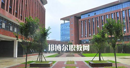 貴州城市職業(yè)學(xué)院中專部2021年報名條件、招生要求、招生對象