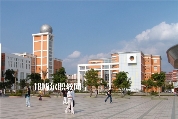 蒙自職業(yè)高級中學(xué)2021年報名條件、招生要求、招生對象