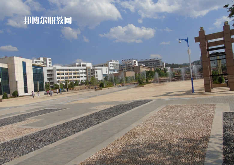 楚雄機(jī)械電子職業(yè)技術(shù)學(xué)校2021年學(xué)費(fèi)、收費(fèi)多少