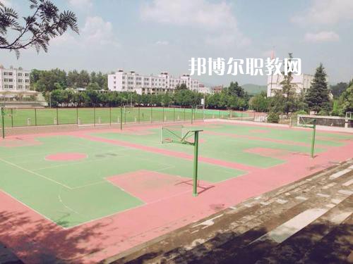 楚雄醫(yī)藥高等專科學校地址在哪里