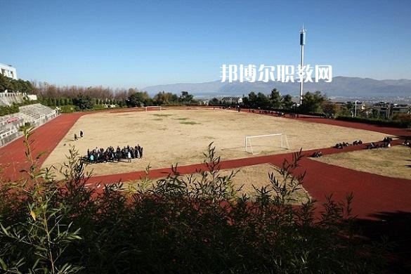 大理州財(cái)貿(mào)學(xué)校2021年報(bào)名條件、招生要求、招生對(duì)象