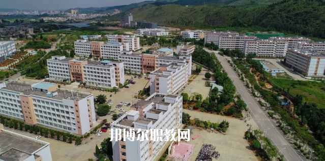 文山農(nóng)業(yè)學(xué)校2021年學(xué)費(fèi)、收費(fèi)多少