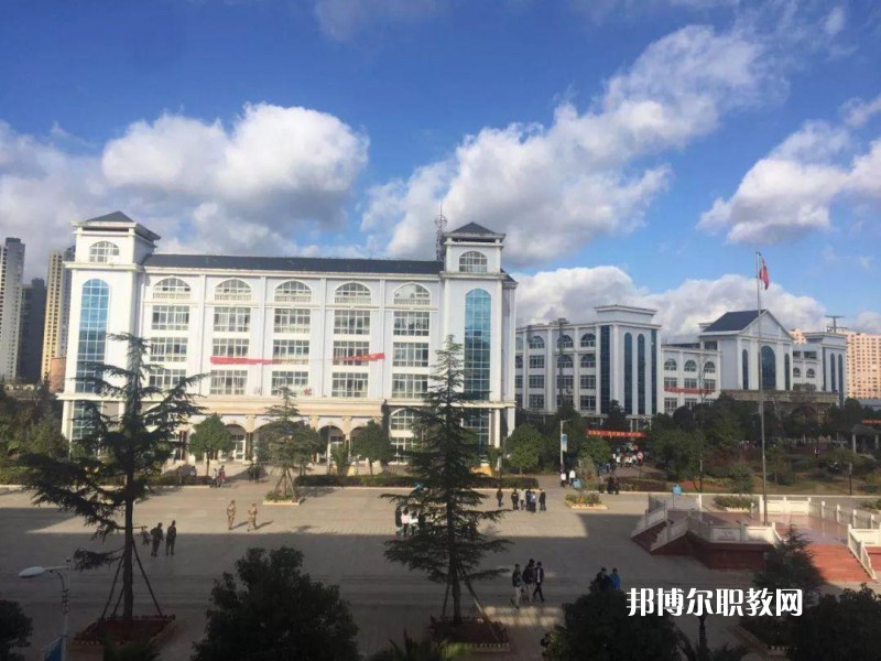 曲靖師宗職業(yè)技術(shù)學(xué)校2021年報名條件、招生要求、招生對象