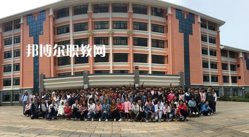 云南民族中等專業(yè)學(xué)校2021年報(bào)名條件、招生要求、招生對(duì)象