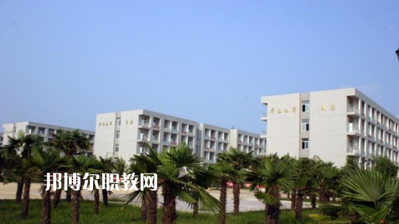 云南夏蒙衛(wèi)生學(xué)校怎么樣、好不好?