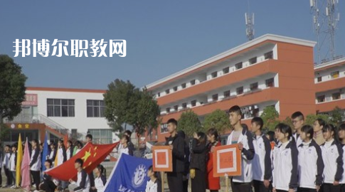 太湖縣技工學(xué)校2021年學(xué)費(fèi)、收費(fèi)多少