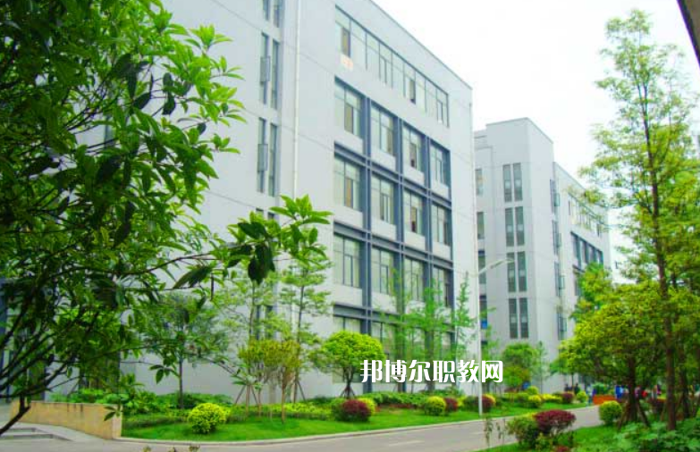 石家莊華美鐵路中等專業(yè)學(xué)校2022年報名條件、招生要求、招生對象