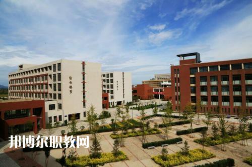 遷安職業(yè)技術教育中心2021年報名條件、招生要求、招生對象