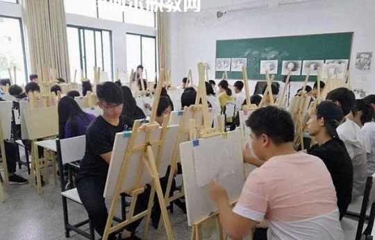 榆中縣職業(yè)教育中心2022年學(xué)費(fèi)、收費(fèi)多少