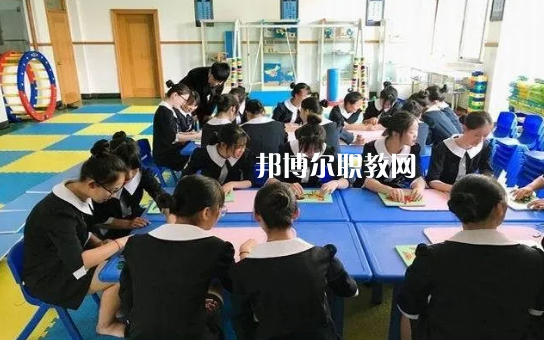 榆中縣職業(yè)教育中心2022年報名條件、招生要求、招生對象