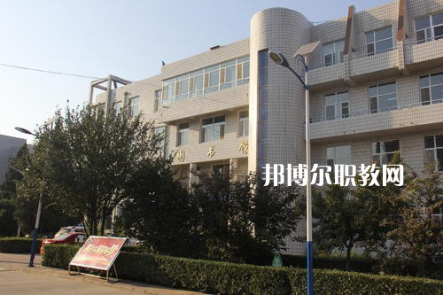 保定滿城職業(yè)技術(shù)教育中心2022年學費、收費多少