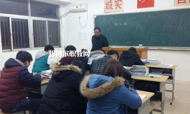 泰州市體育運(yùn)動(dòng)學(xué)校2022年報(bào)名條件、招生要求、招生對(duì)象