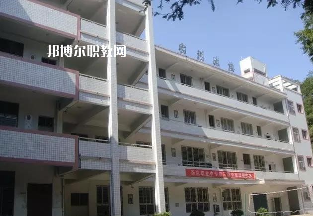 重慶五里店職業(yè)中學(xué)2022年報名條件、招生要求、招生對象 