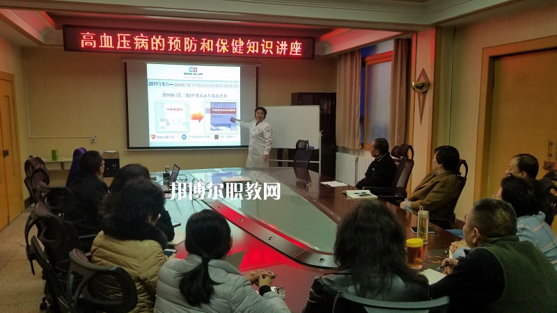 西安鐵路高級技工學(xué)校2022年報名條件、招生要求、招生對象