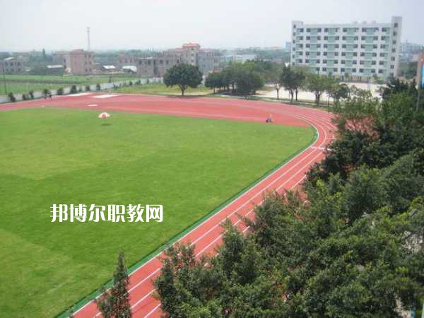 重慶萬州技師學(xué)院2022年報(bào)名條件、招生要求、招生對象 