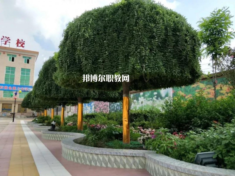 甘肅新世紀(jì)科技技工學(xué)校2022年學(xué)費、收費多少