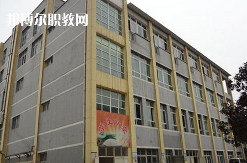 貴陽白云區(qū)職業(yè)技術(shù)學(xué)校2022年報(bào)名條件、招生要求、招生對象