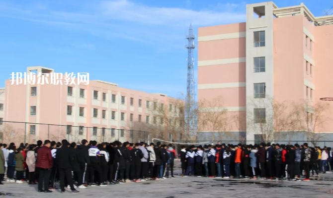 酒泉農(nóng)墾技工學(xué)校2022年報名條件、招生要求、招生對象