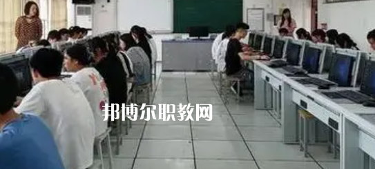 蒲江職業(yè)中專學(xué)校2022年報(bào)名條件、招生要求、招生對象