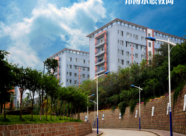 德陽(yáng)通用電子科技學(xué)校2022年報(bào)名條件、招生要求、招生對(duì)象