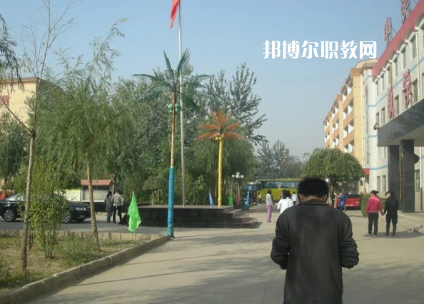 石家莊中美經(jīng)貿(mào)中等專業(yè)學(xué)校2022年報(bào)名條件、招生要求、招生對(duì)象