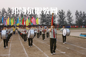 石家莊中美經貿中等專業(yè)學校2022年招生辦聯(lián)系電話