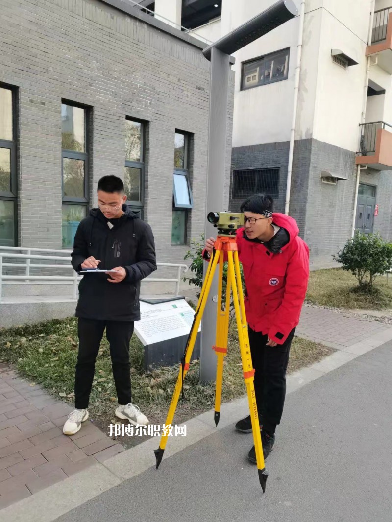 江蘇張家港第三職業(yè)高級(jí)中學(xué)2022年報(bào)名條件、招生要求、招生對(duì)象