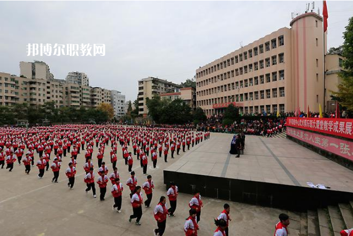 重慶梁平職業(yè)技術(shù)學(xué)校2022年報(bào)名條件、招生要求、招生對(duì)象