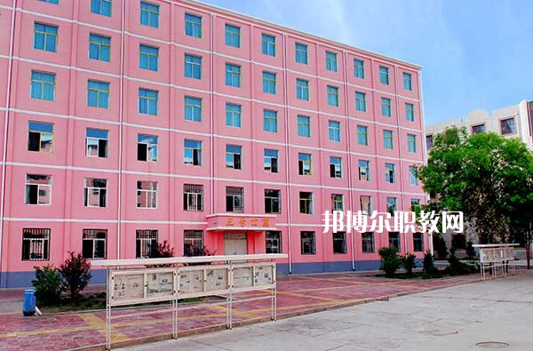 甘肅理工中等專業(yè)學校2022年學費、收費多少