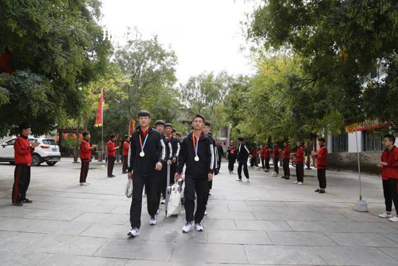 平?jīng)鲠轻嘉奈鋵W(xué)校2022年報(bào)名條件、招生要求、招生對(duì)象