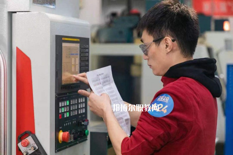 江蘇昆山第一中等專業(yè)學(xué)校2022年報(bào)名條件、招生要求、招生對(duì)象